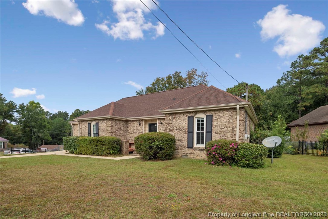 763 Ashbrook Road Fayetteville, NC 28314 - Photo 2 of 22 Gallery Image 2