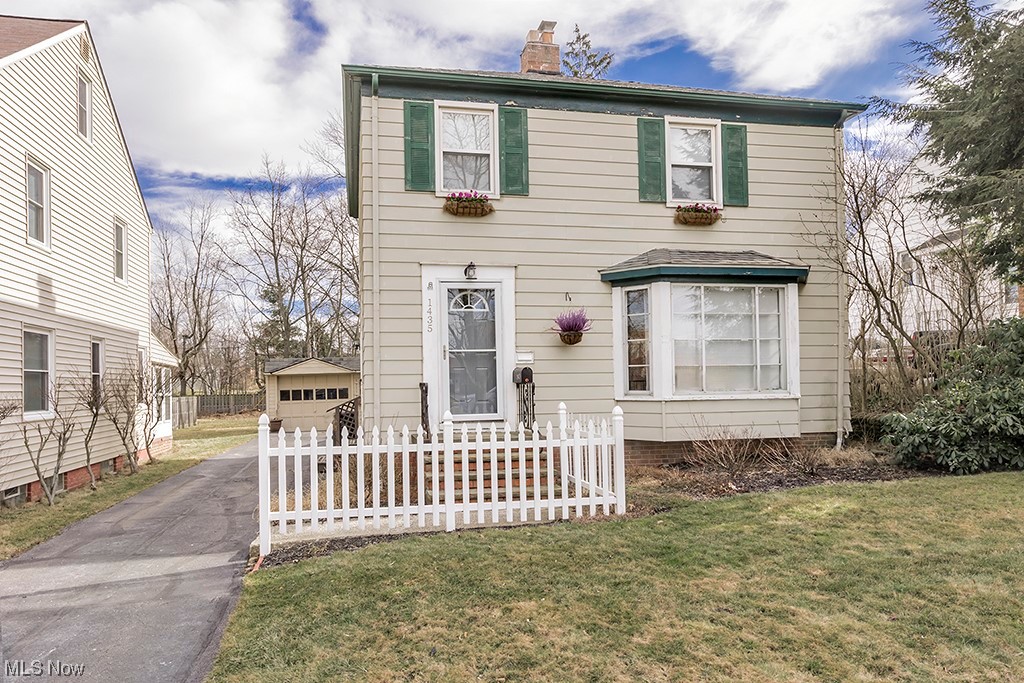 1435 Evanston Road Cleveland, OH 44124 - Photo 1 of 44