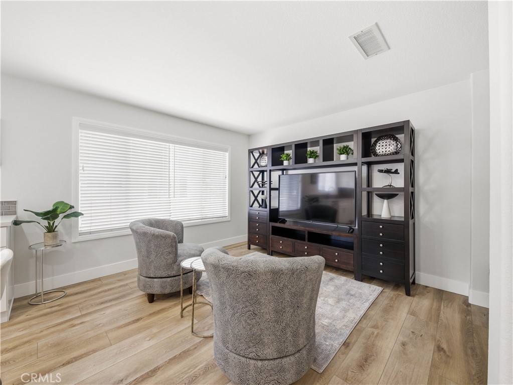 25710 Holiday, Unit C Stevenson Ranch, CA 91381 - Photo 6 of 29