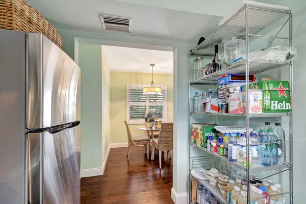 $575,000 | 100 Venetian Drive, Unit 3, Delray Beach, FL 33483