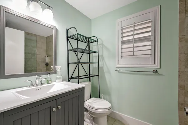 $575,000 | 100 Venetian Drive, Unit 3, Delray Beach, FL 33483