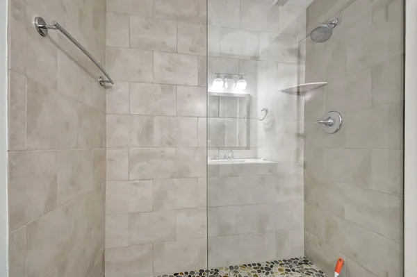 $575,000 | 100 Venetian Drive, Unit 3, Delray Beach, FL 33483