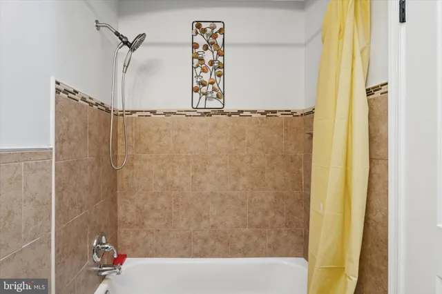 $325,000 | 8259 Williams Avenue, Philadelphia, PA 19150