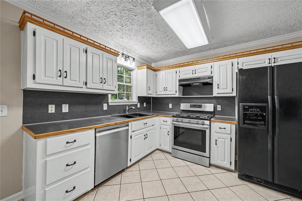 237 Serenoa Drive Canton, GA 30114 - Photo 13 of 66
