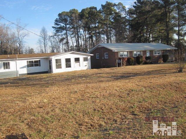 1567 West Wards Bridge Road Warsaw, NC 28398 - Photo 1 of 11 Primary Photo