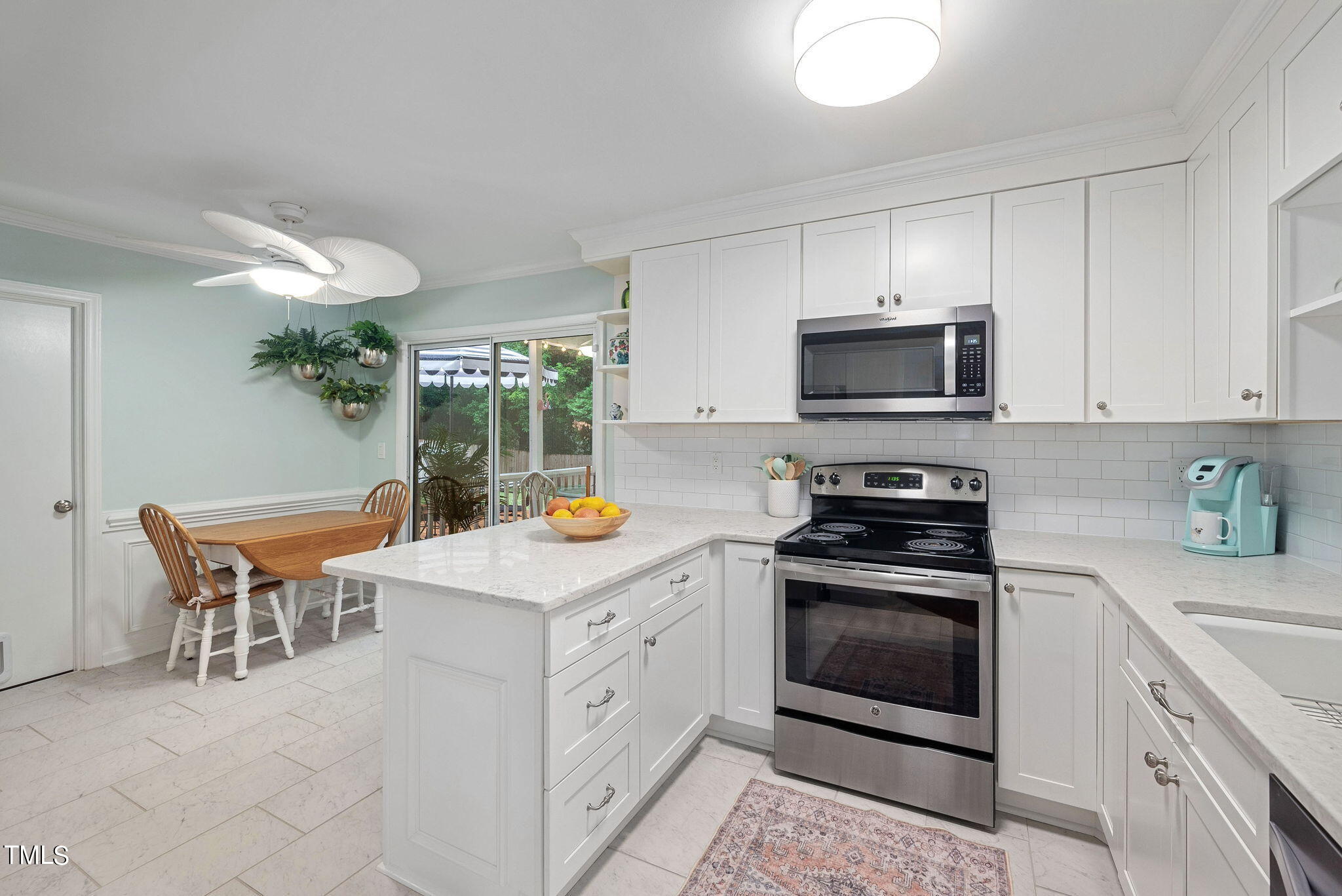 3112 Chancery Place Raleigh, NC 27607 - Photo 10 of 33 32-web-or-mls-3112-chancery-pl