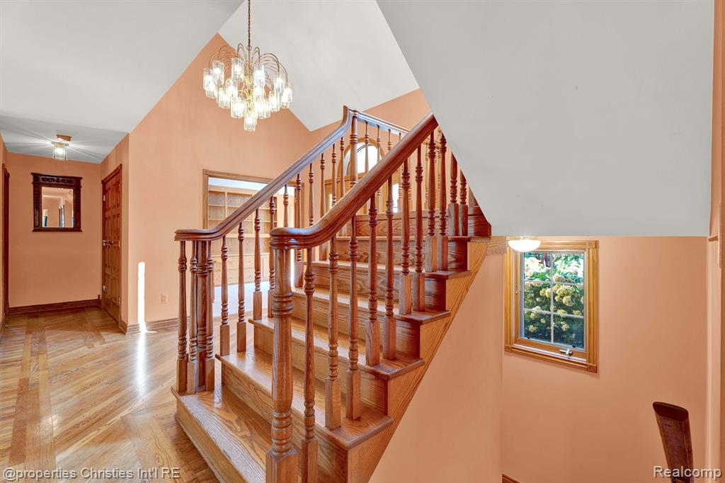 2160 Reagan Drive Rochester Hills, MI 48309 - Photo 21 of 60