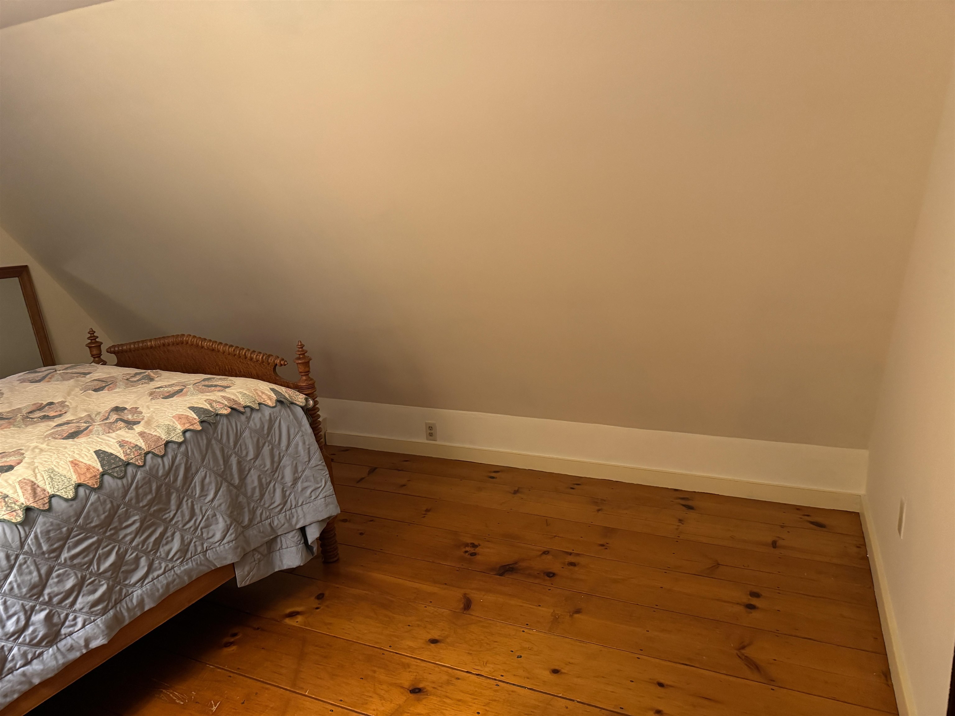 100 Antrim Road Hancock, NH 03449 - Photo 40 of 58