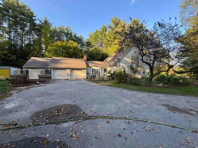 $599,000 | 100 Antrim Road, Hancock, NH 03449