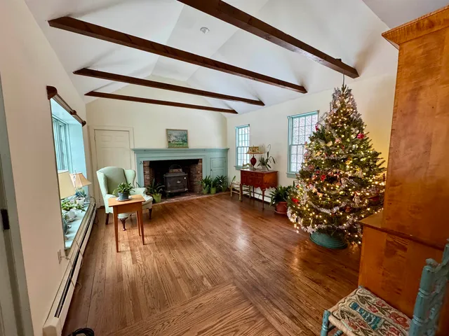 $575,000 | 100 Antrim Road, Hancock, NH 03449