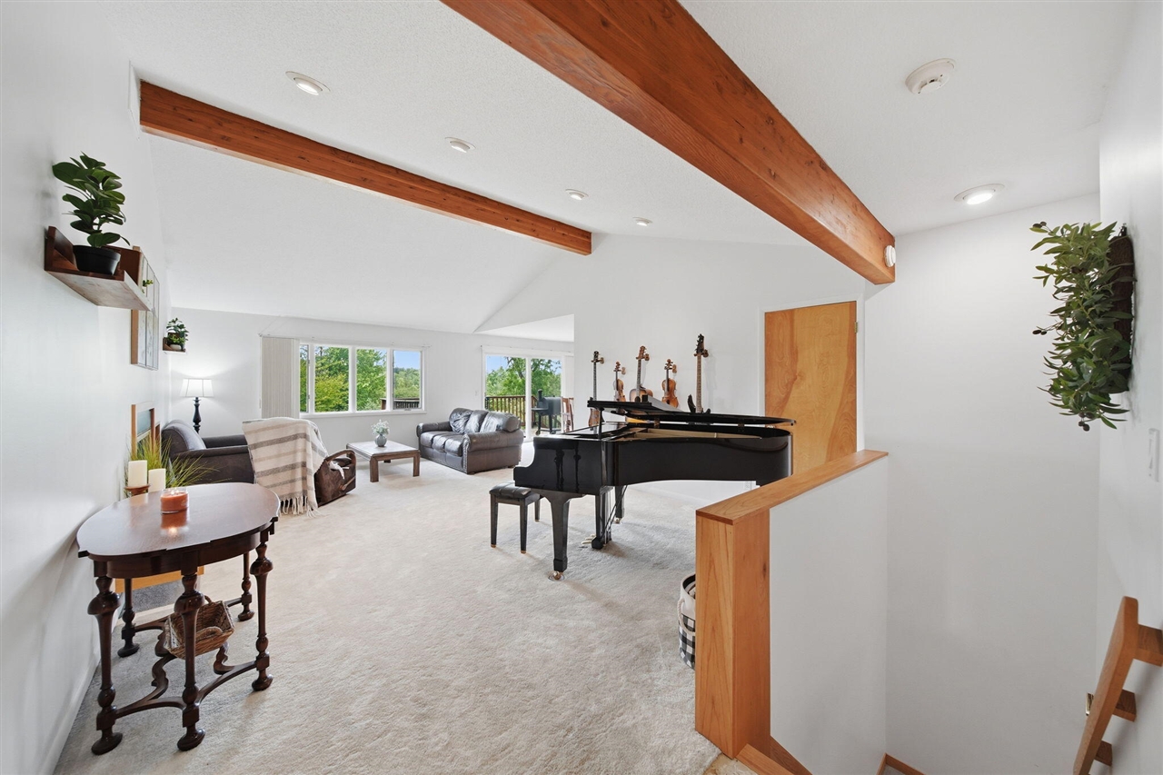 10799 Austin Road Brooklyn, MI 49230 - Photo 4 of 65