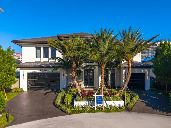 $9,995,000 | 2880 Northeast 9th Street, Pompano Beach, FL 33062