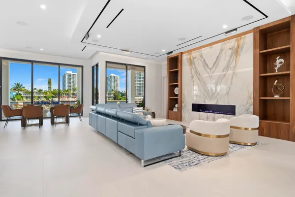 $9,995,000 | 2880 Northeast 9th Street, Pompano Beach, FL 33062