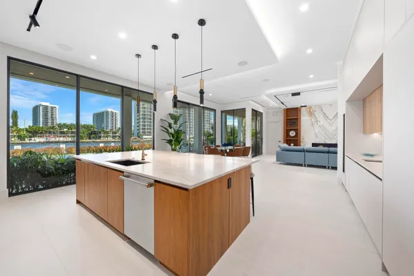 $9,995,000 | 2880 Northeast 9th Street, Pompano Beach, FL 33062