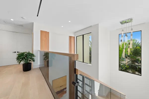 $9,995,000 | 2880 Northeast 9th Street, Pompano Beach, FL 33062