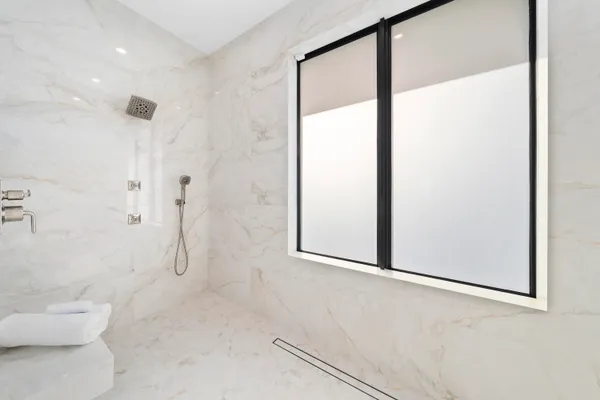 $9,995,000 | 2880 Northeast 9th Street, Pompano Beach, FL 33062