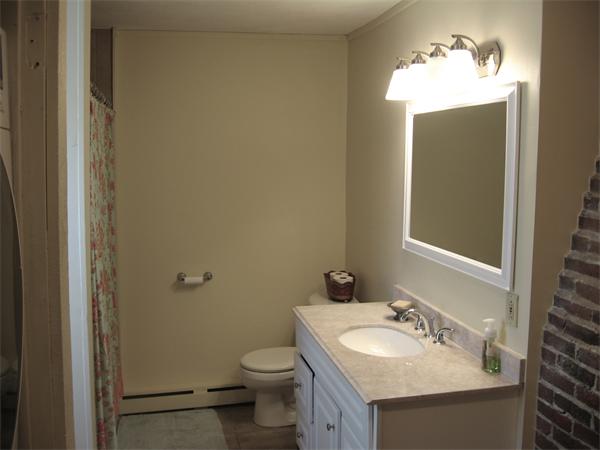 14 Mall Street, Unit B Salem, MA 01970 - Photo 7 of 11