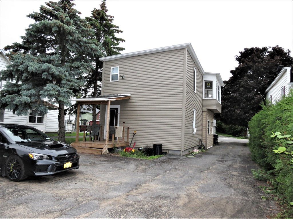 37-39 Pratt Street Rouses Point, NY 12979 - Photo 6 of 6 Gallery Image 6