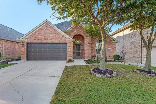 $499,900 | 2320 Elm Valley Drive, Little Elm, TX 75068
