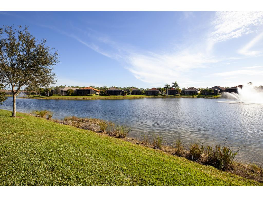 6316 Serano Way Naples, FL 34113 - Photo 2 of 17 Photo 2