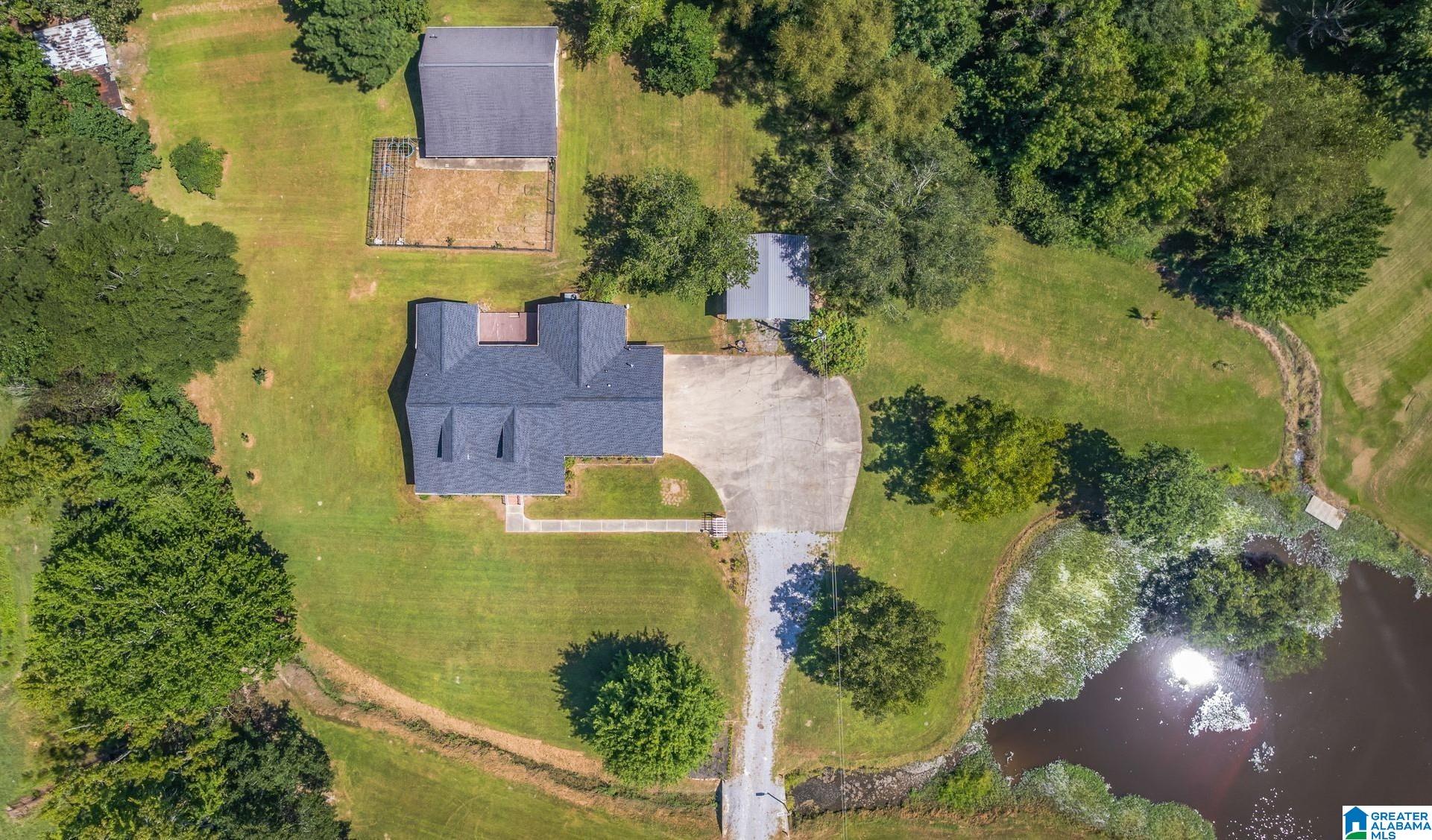 1010 Cedar Bend Road South Gadsden, AL 35907 - Photo 5 of 45