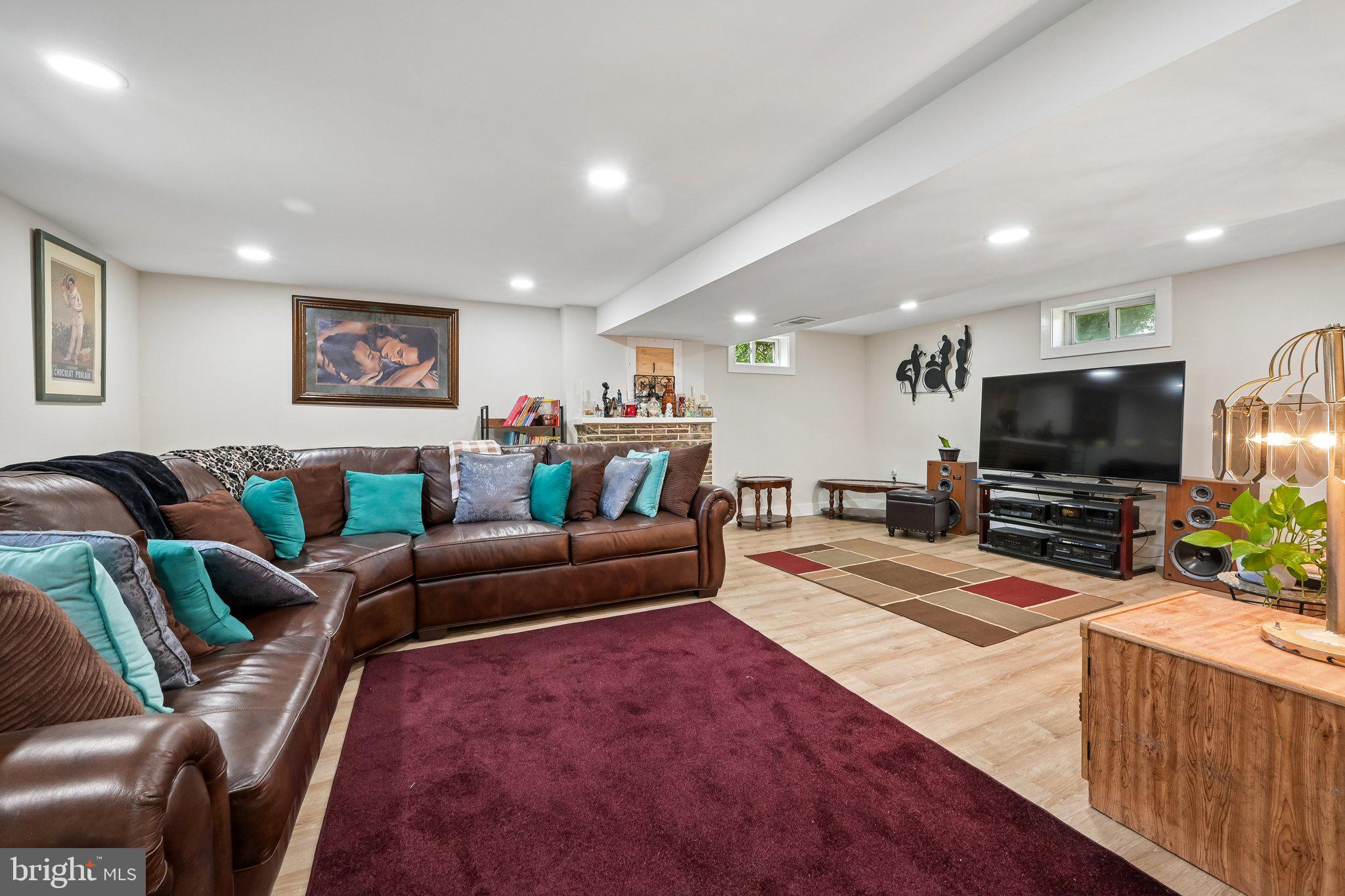 348 Peach Road Bellmawr, NJ 08031 - Photo 17 of 25 Lower Level Family Room