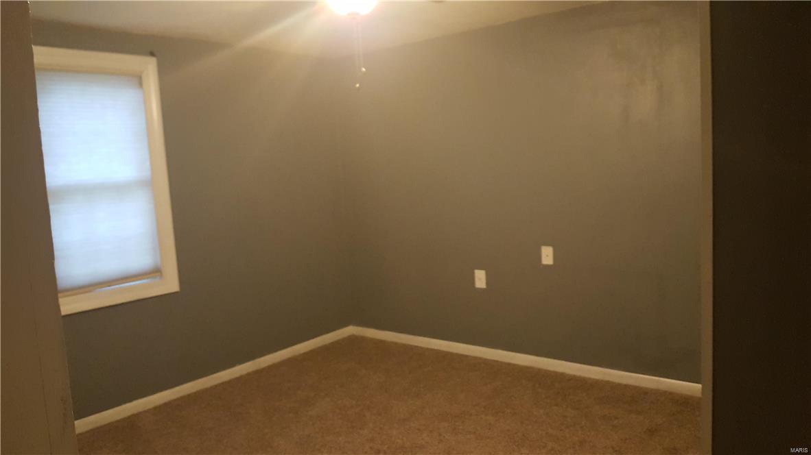 612 Blackjack Road Troy, IL 62294 - Photo 10 of 31