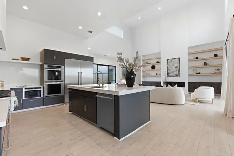 $2,500,000 | 8400 Lakewood Ridge Cove, Austin, TX 78738