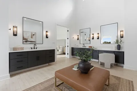 $2,500,000 | 8400 Lakewood Ridge Cove, Austin, TX 78738