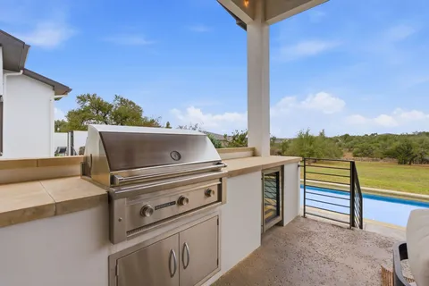 $2,500,000 | 8400 Lakewood Ridge Cove, Austin, TX 78738