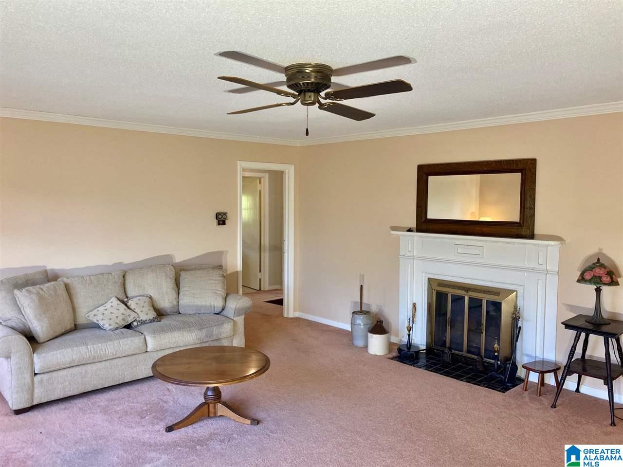 1611 Ridge Road Birmingham, AL 35209 - Photo 15 of 28