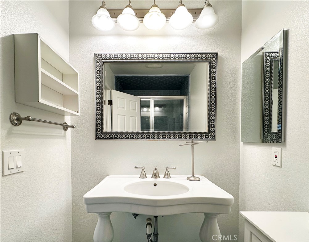 6314 Hellman Avenue Rancho Cucamonga, CA 91701 - Photo 6 of 46