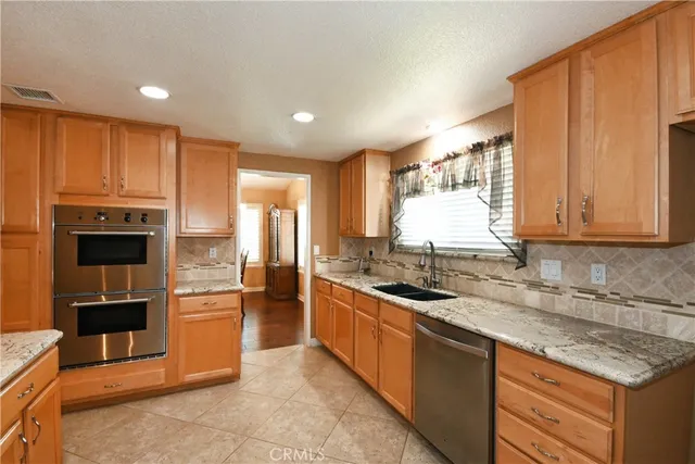 $895,000 | 6314 Hellman Avenue, Rancho Cucamonga, CA 91701