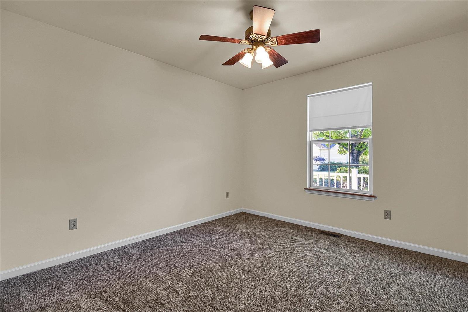 148 Meramec Oak Ridge Fenton, MO 63026 - Photo 15 of 26 Gallery Image 15