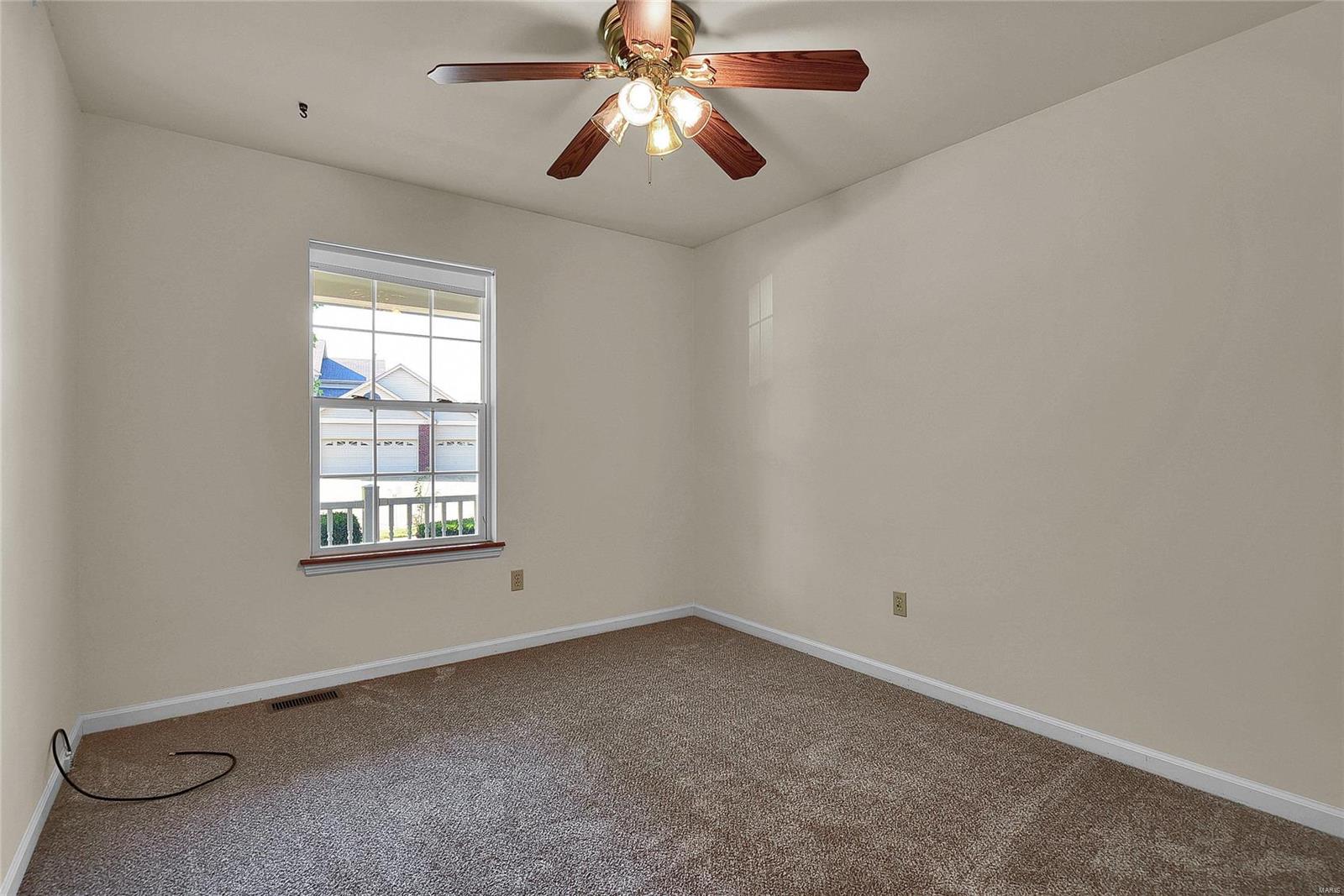 148 Meramec Oak Ridge Fenton, MO 63026 - Photo 16 of 26 Gallery Image 16