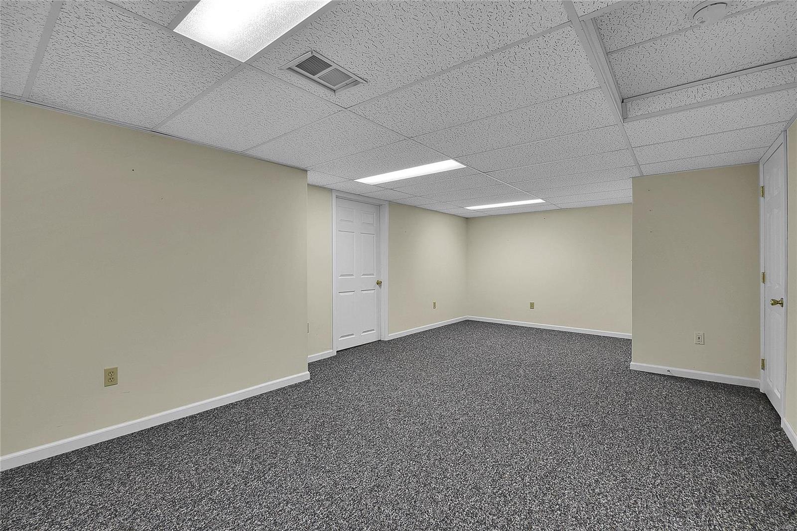 148 Meramec Oak Ridge Fenton, MO 63026 - Photo 19 of 26 Gallery Image 19