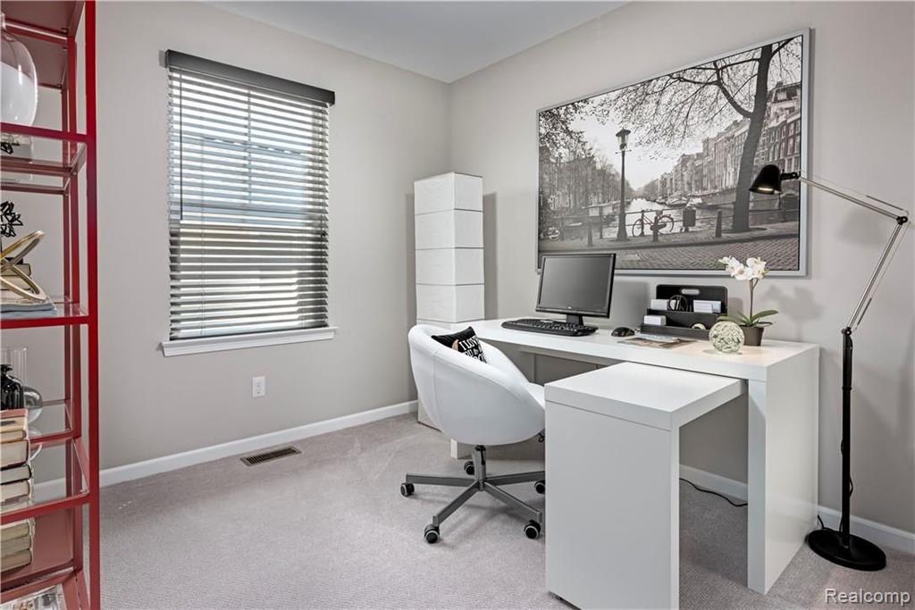 2500 Normandy Road, Unit 15 Royal Oak, MI 48073 - Photo 15 of 18