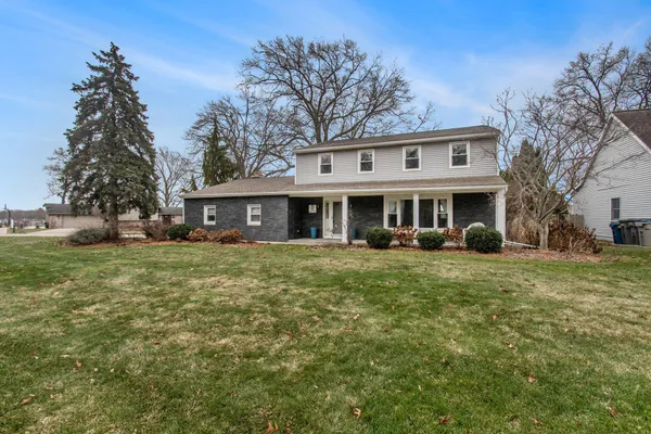$535,000 | 16118 Harbor View Drive, Spring Lake, MI 49456