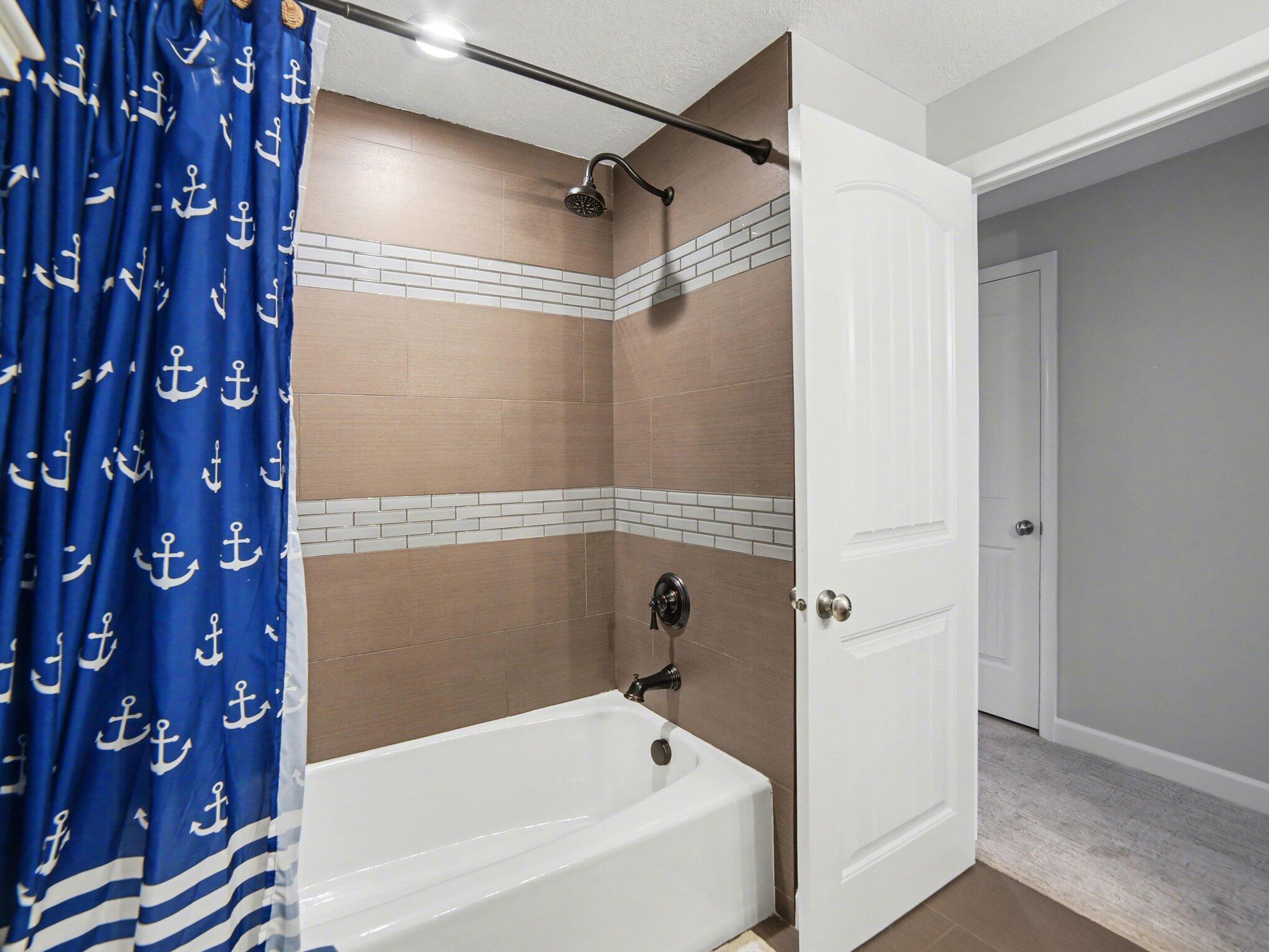 16118 Harbor View Drive Spring Lake, MI 49456 - Photo 22 of 38 013_file_9520