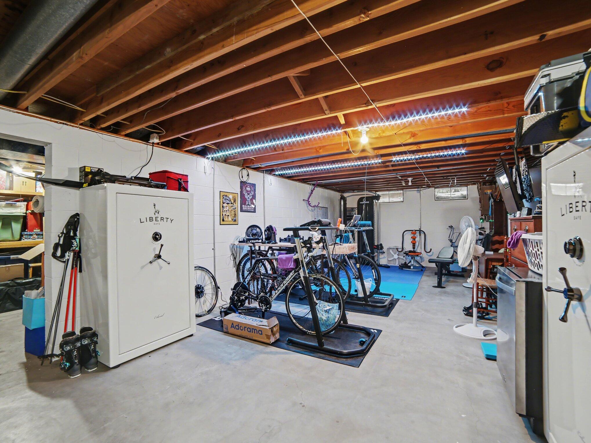 16118 Harbor View Drive Spring Lake, MI 49456 - Photo 30 of 38 019_file_6349