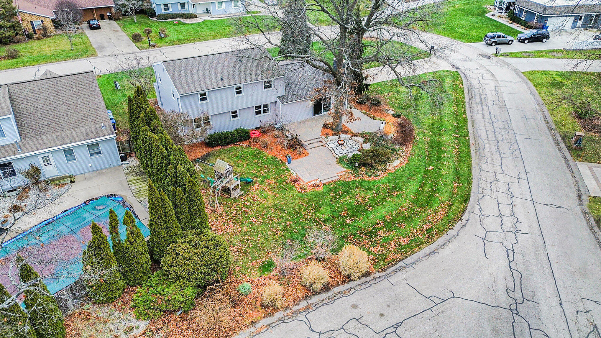 16118 Harbor View Drive Spring Lake, MI 49456 - Photo 32 of 38 028_photo_dec_18_2024_10_46_46_943