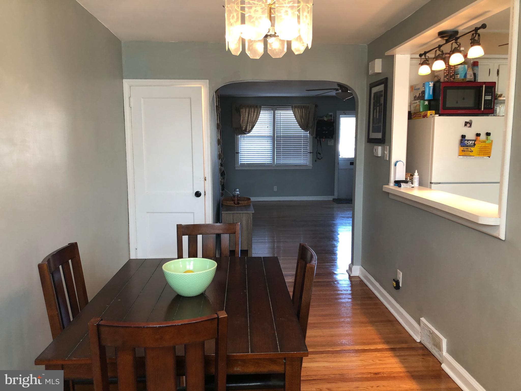3060 Willits Road Philadelphia, PA 19136 - Photo 5 of 15 Dining Room