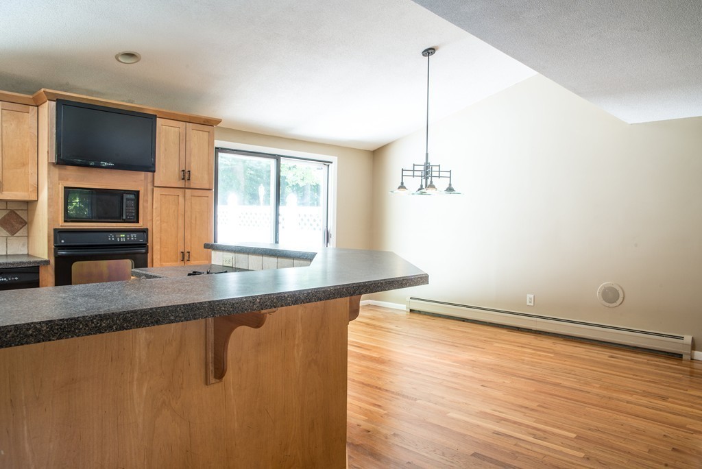 145 Franklin Road Longmeadow, MA 01106 - Photo 13 of 30