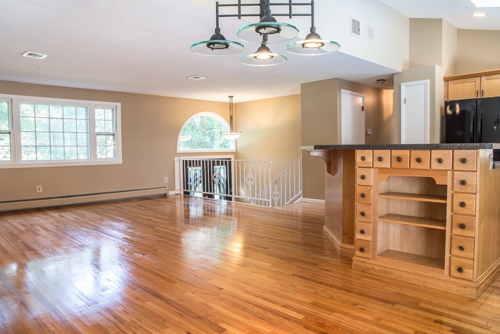 145 Franklin Road Longmeadow, MA 01106 - Photo 15 of 30