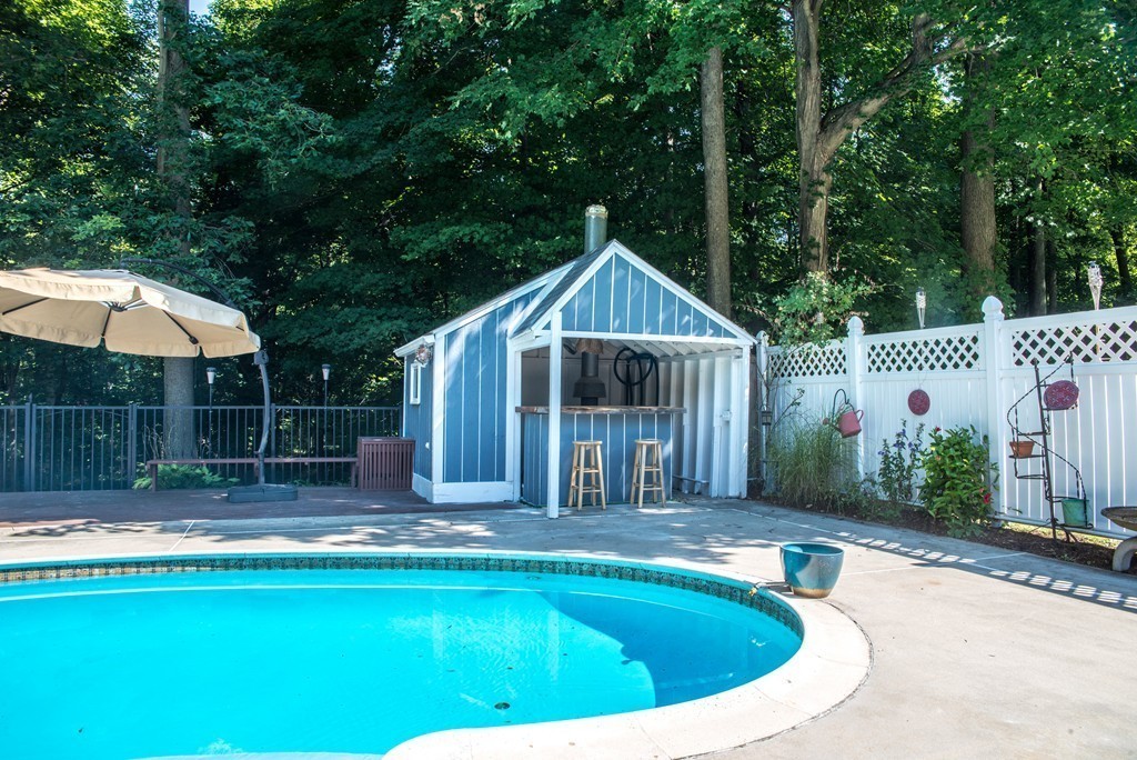 145 Franklin Road Longmeadow, MA 01106 - Photo 5 of 30