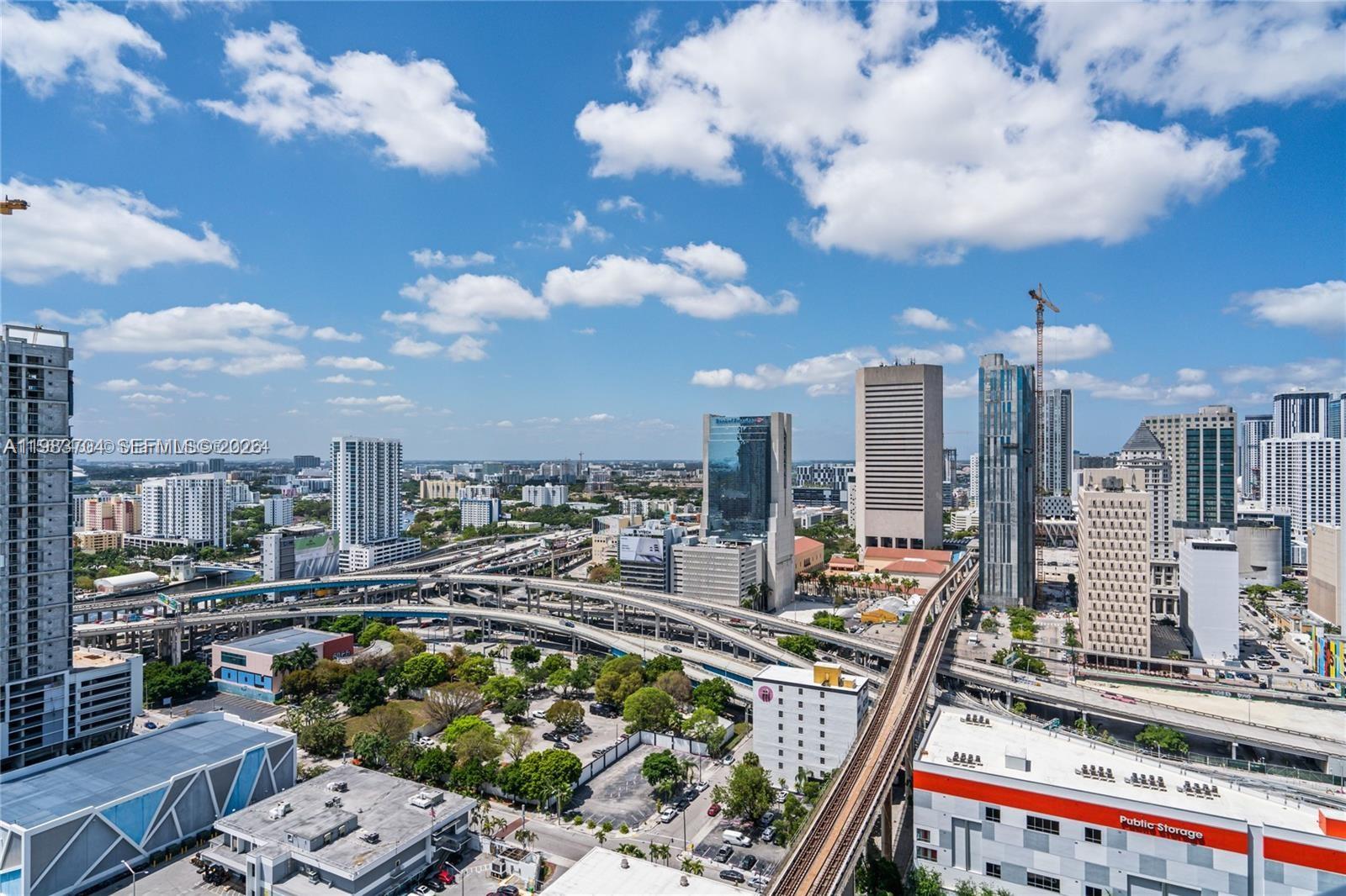 90 Southwest 3rd Street, Unit 2908 Miami, FL 33130 - Photo 23 of 26