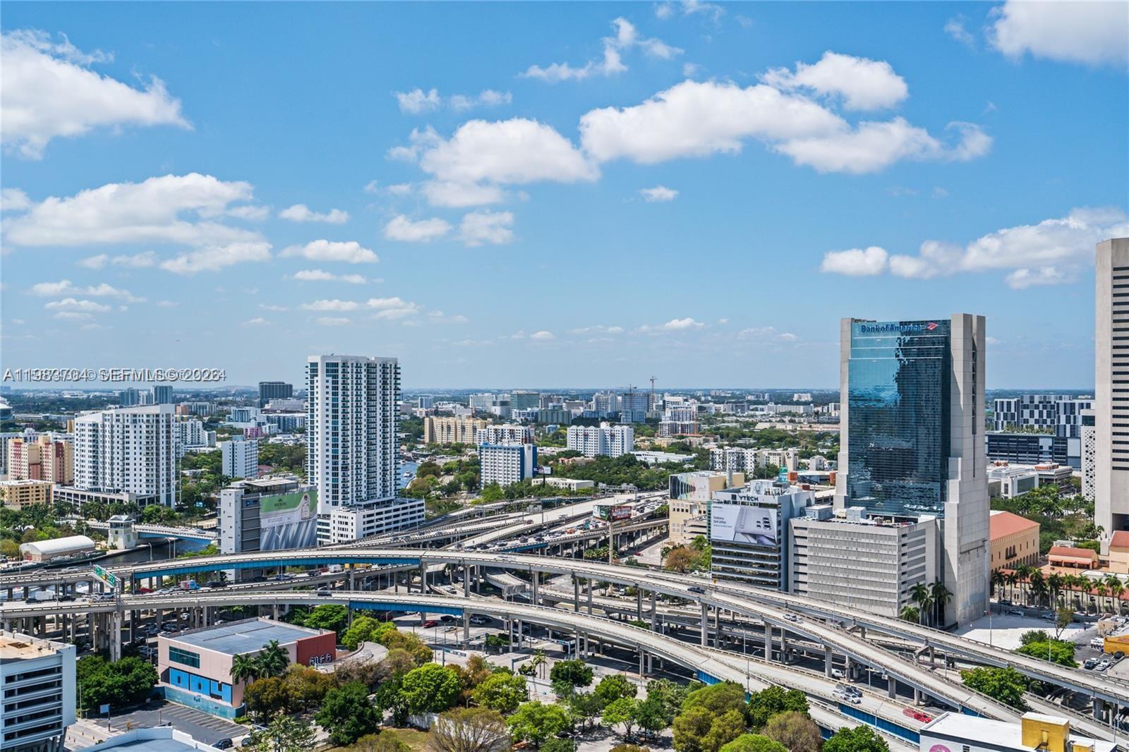 90 Southwest 3rd Street, Unit 2908 Miami, FL 33130 - Photo 24 of 26