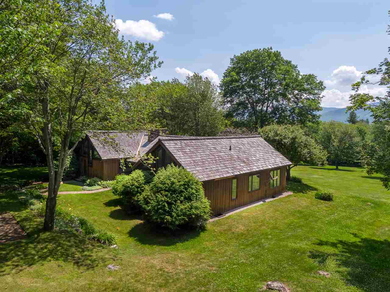 620 Tamarack Road Stowe, VT 05672 - Photo 1 of 17 Gallery Image 1
