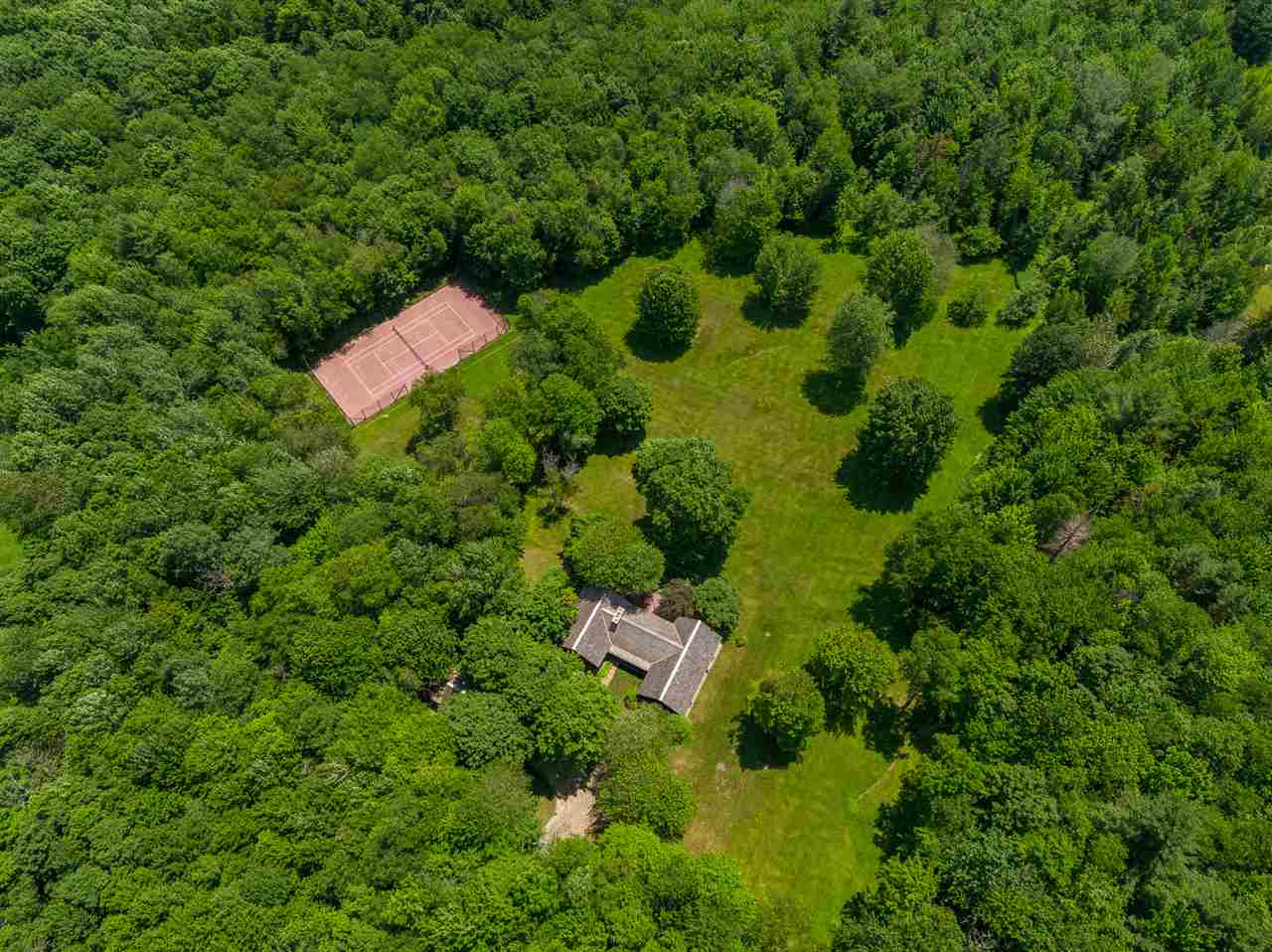 620 Tamarack Road Stowe, VT 05672 - Photo 2 of 17 Gallery Image 2