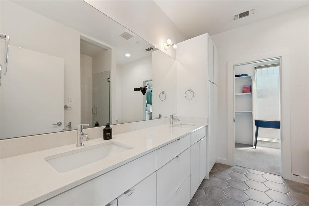 2630 Calvin Street, Unit 101 Dallas, TX 75204 - Photo 11 of 13
